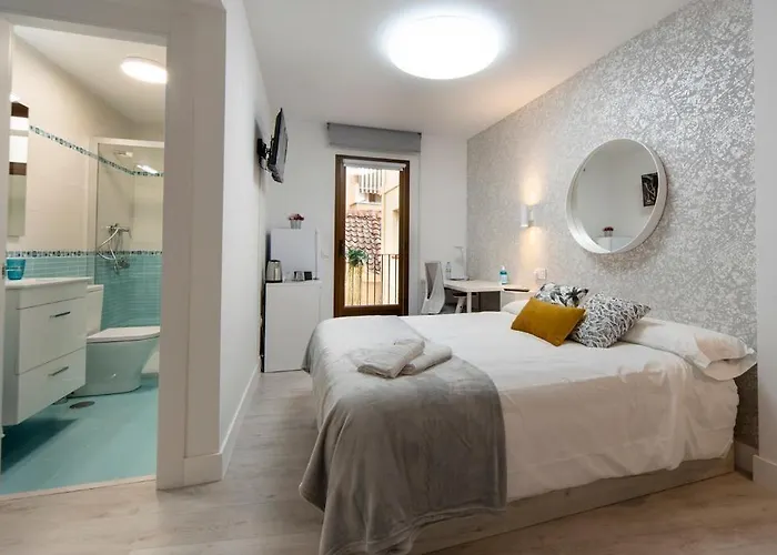 Vizcainos Away Guest house 4*